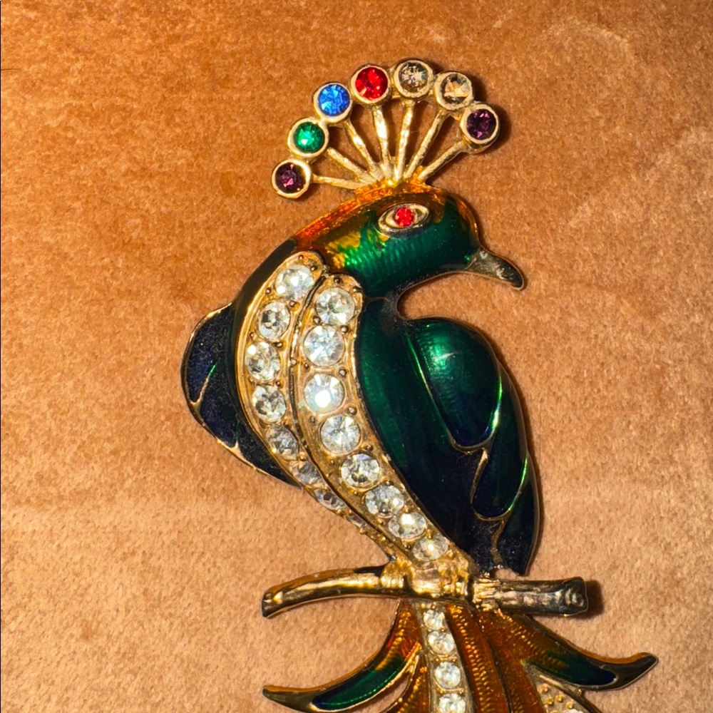 Vintage Jeweled Peacock Brooch Pin - Picture 2 of 4